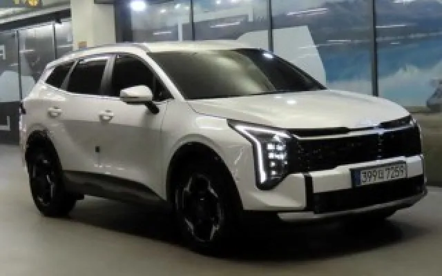 더 뉴 스포티지 5세대 (NQ5) 1.6 가솔린 2WD 기아 2025/03 33,092km